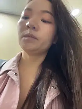 xiaochengzi505 Webcam show