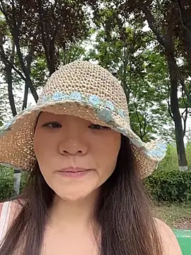 xiaochengzi505 Webcam show