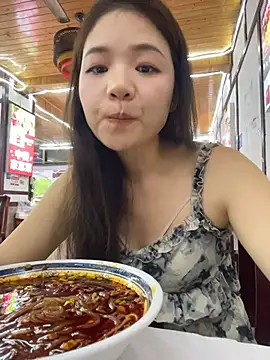 xiaochengzi505 – webcam-show