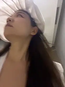 xiaochengzi505 网络视讯表演