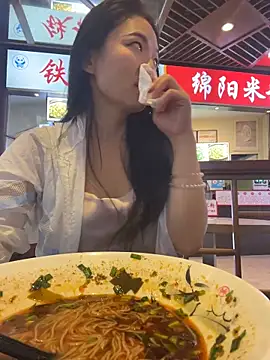 xiaochengzi505 网络视讯表演