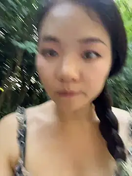 xiaochengzi505 网络视讯表演