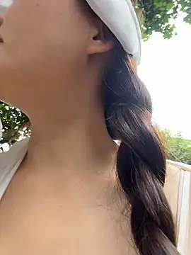 xiaochengzi505 在線直播表演