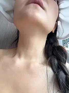 xiaochengzi505 在線直播表演