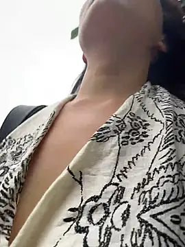 xiaochengzi505's Webcam Show