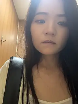 xiaochengzi505 Adlı Modelin Web Kamerası Şovu