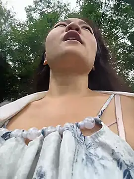 Show modela xiaochengzi505 na web-kameri