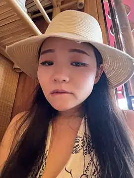 xiaochengzi505 网络视讯表演
