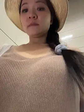 xiaochengzi505 – webcam-show