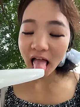 xiaoxiaocheng678's Webcam Show