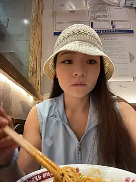 xiaoxiaocheng678 网络视讯表演