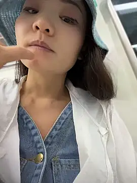 xiaoxiaocheng678 Show Webcam