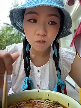 xiaoxiaocheng678のウェブカメラショー