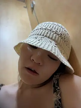 xiaoxiaocheng678 Show in webcam