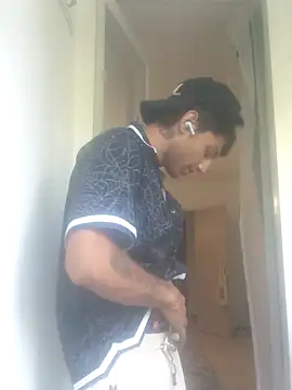 hotrichardo2's Webcam Show