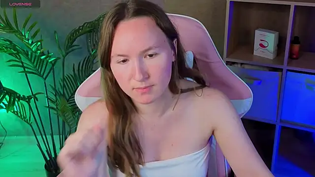 SindieStormm Chat XXX in diretta