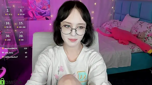 Chatroom XXX en direct de Lilac-Muse