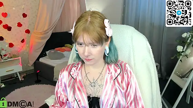 Elira_Vane 现场XXX聊天
