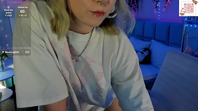Živý XXX chat Elira_Vane