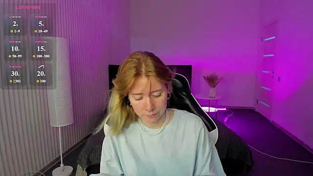 Elira_VaneのライブXXXチャット