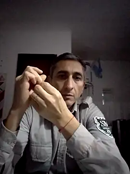 Alejandro83bsf Show in webcam
