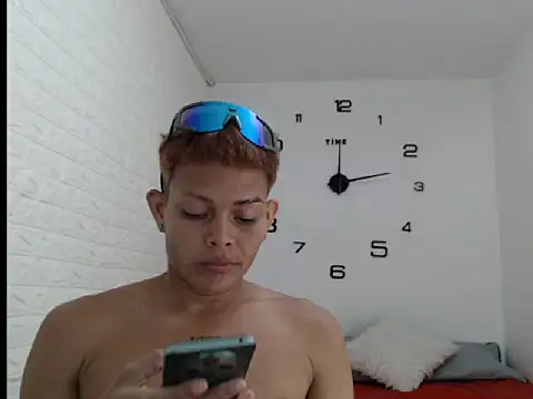 bros2026 Webcam-Show