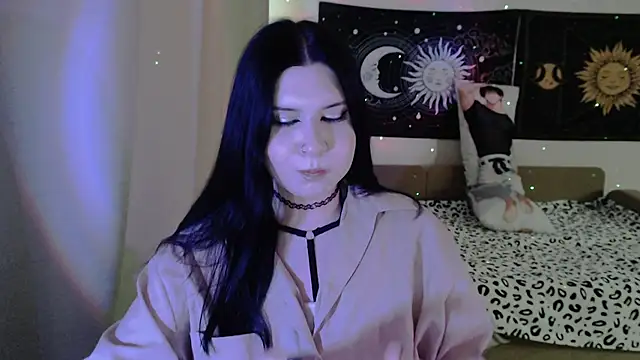 iintimate_flesh: διαδικτυακό σόου στην κάμερα