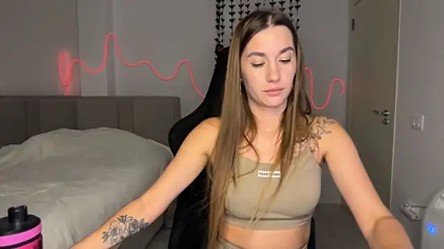 PrincesSsLilu's Live XXX Chat
