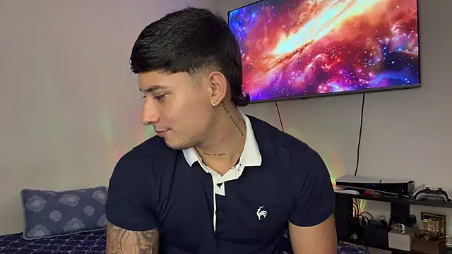 Show de SexxxySquirterStev777 na webcam