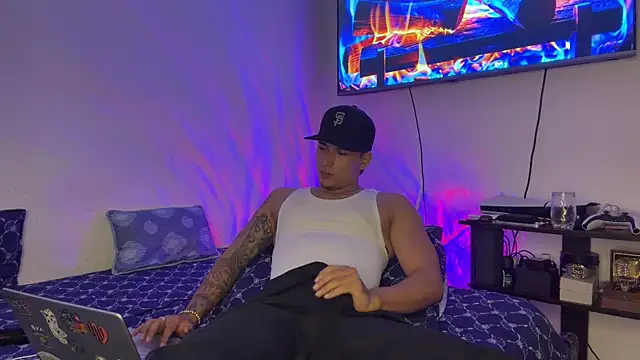 SexxxySquirterStev777 Pertunjukan Webcam
