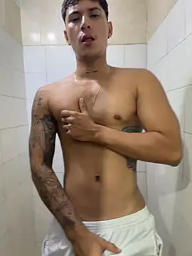 SexxxySquirterStev777のウェブカメラショー
