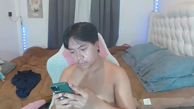 asianroy_x 网络视讯表演