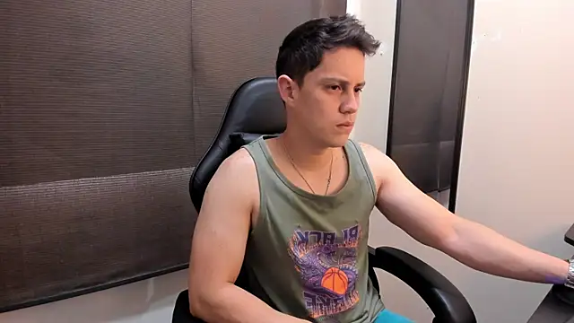 KendricTorres Pertunjukan Webcam