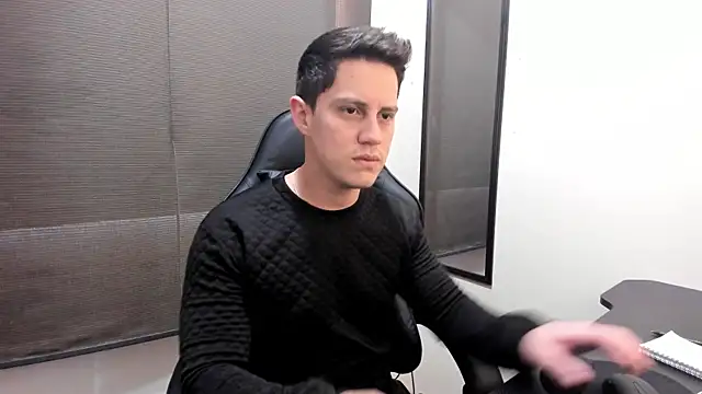 KendricTorres Шоу с уебкамера