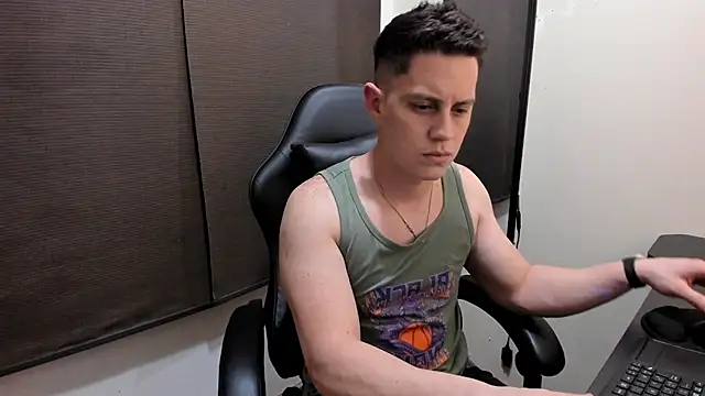 KendricTorres 网络视讯表演