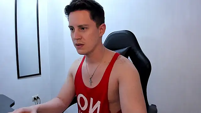 KendricTorres Шоу с уебкамера