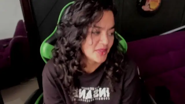 ZiaNoir_ Ruang Obrolan Langsung