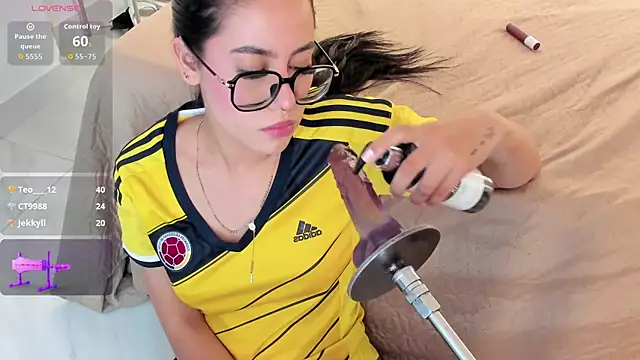 Zoebluntone Live XXX-chat