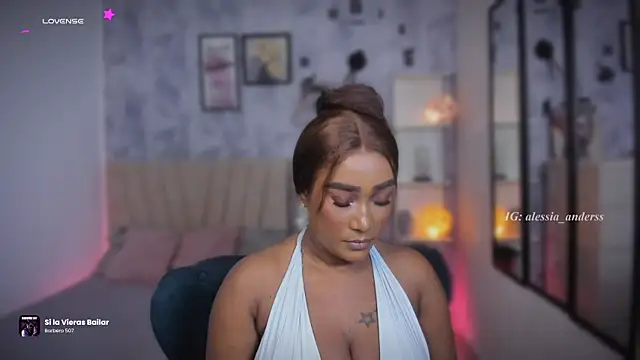 alessia_anderson élő XXX-chatje