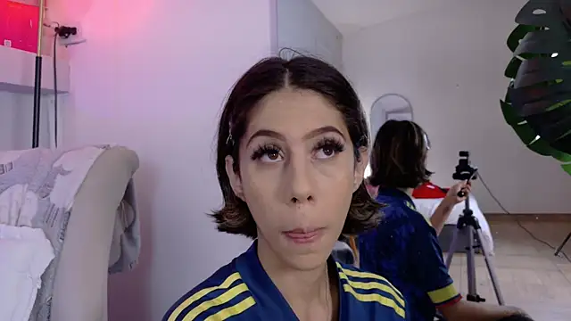 ZoeyPetit's Webcam Show