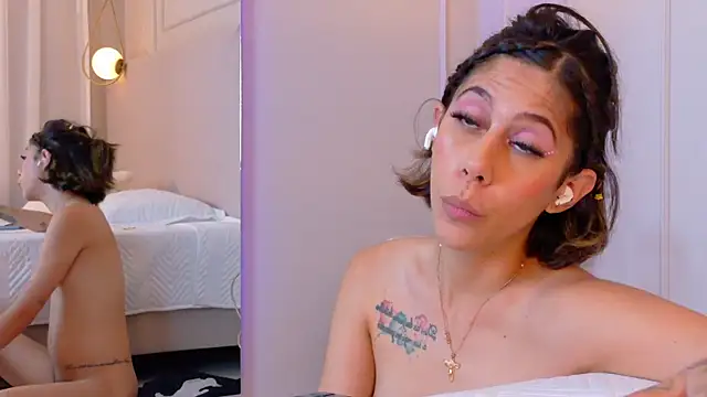ZoeyPetit – webcam-show