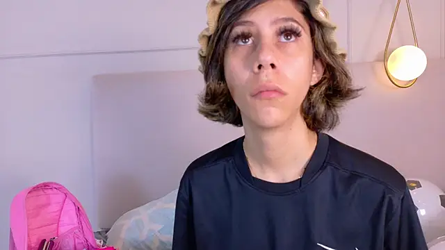 ZoeyPetit 网络视讯表演