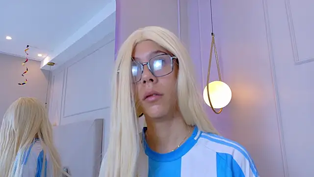 Show de ZoeyPetit na webcam