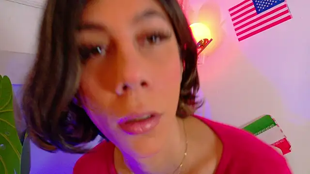 ZoeyPetit's Webcam Show