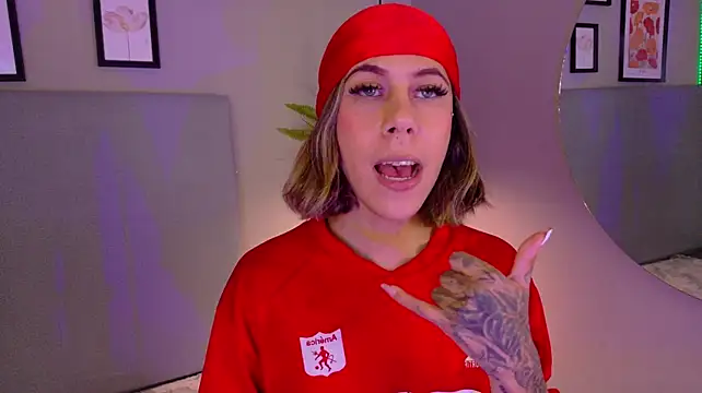 ZoeyPetit Webcam show