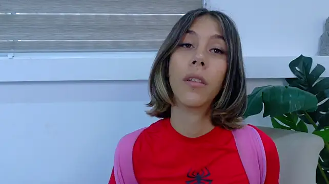 ZoeyPetit Adlı Modelin Web Kamerası Şovu