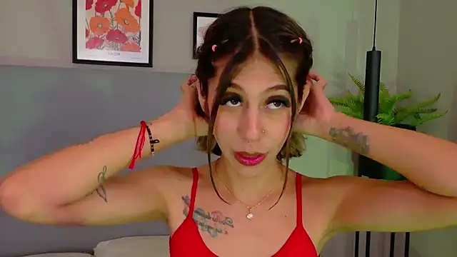 ZoeyPetit Pertunjukan Webcam