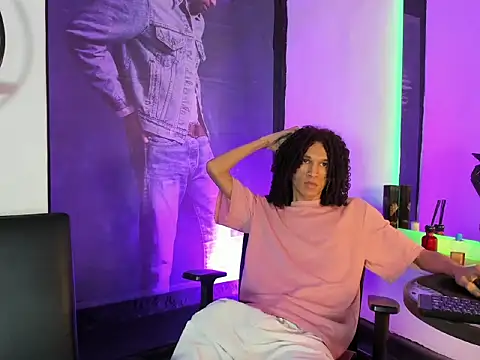 anddy_hugecock webcam show
