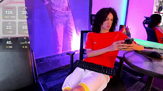 anddy_hugecock Adlı Modelin Web Kamerası Şovu