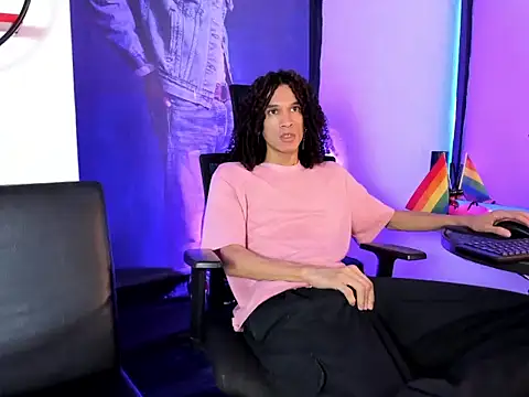 عرض كام anddy_hugecock